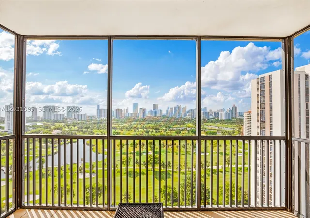 20301-w-country-club-dr-2228-aventura-fl-33180/hzid_15ddaaaa