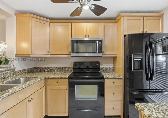 2379-sw-15th-st-107-deerfield-beach-fl-33442/hzid_670dd6ef