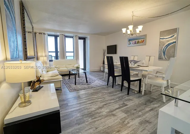 5225-collins-ave-1204-miami-beach-fl-33140/hzid_528571d9