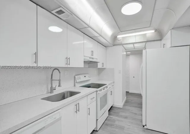 3821-environ-blvd-403-lauderhill-fl-33319/hzid_b94c9a8a