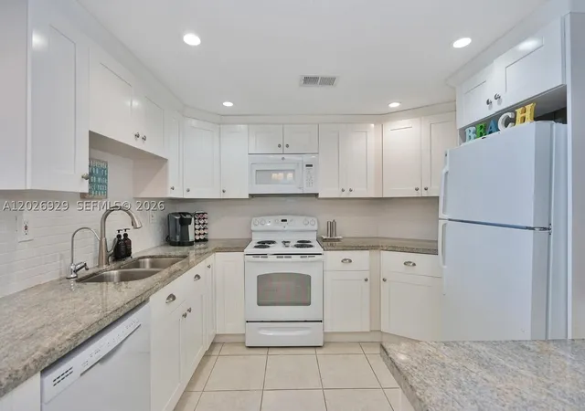 3725-s-ocean-dr-1216-hollywood-fl-33019/hzid_230d9569