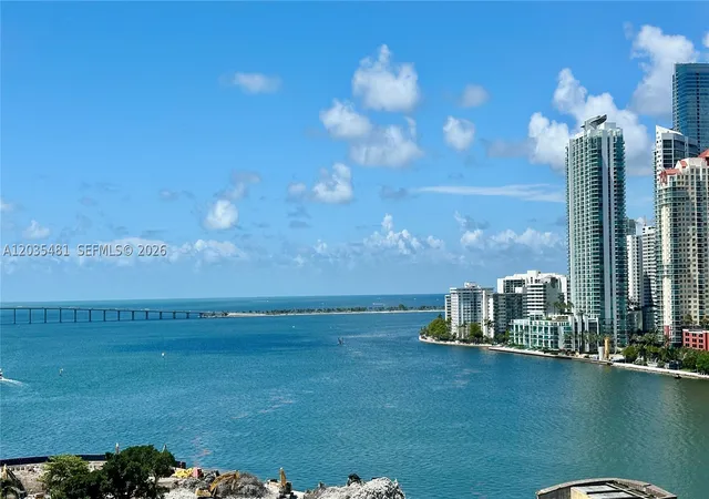 520-se-brickell-key-dr-a1615-miami-fl-33131/hzid_1d001212