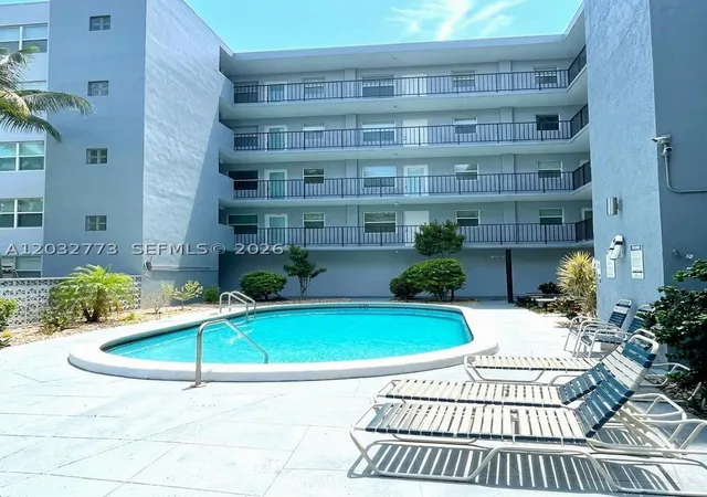 1750-jefferson-st-303-hollywood-fl-33020/hzid_217b4fc8