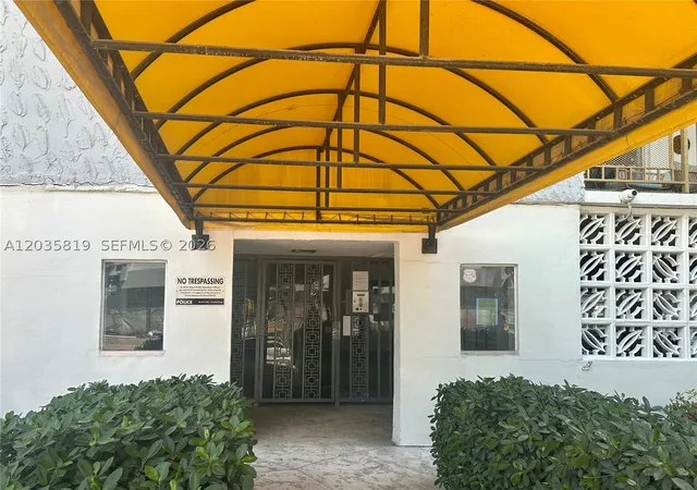 1340-lincoln-rd-309-miami-beach-fl-33139/hzid_2e9e116b