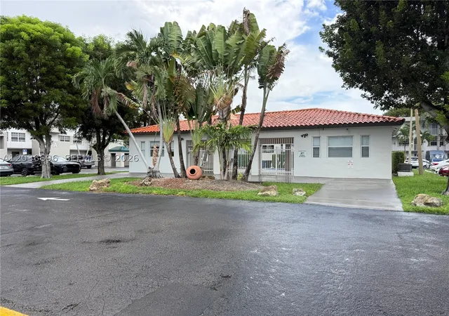 7510-sw-152nd-ave-b202-miami-fl-33193/hzid_c096265d