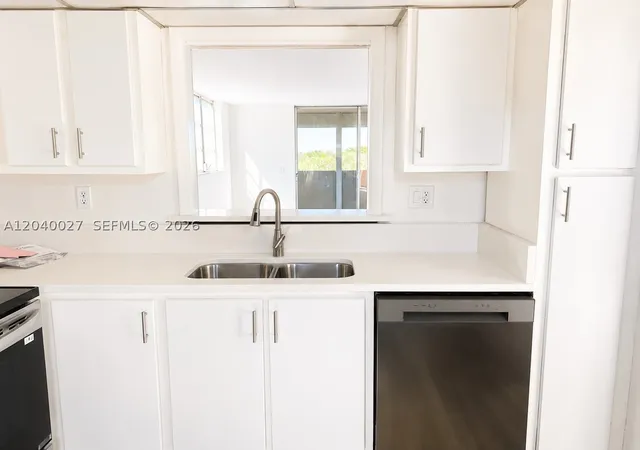 406-nw-68th-ave-526-plantation-fl-33317/hzid_cbeb86d7