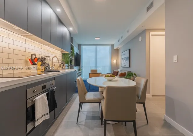 227-ne-2nd-st-3104-miami-fl-33132/hzid_3b6cffe6