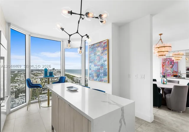 300-s-pointe-dr-3604-miami-beach-fl-33139/hzid_8f78882c