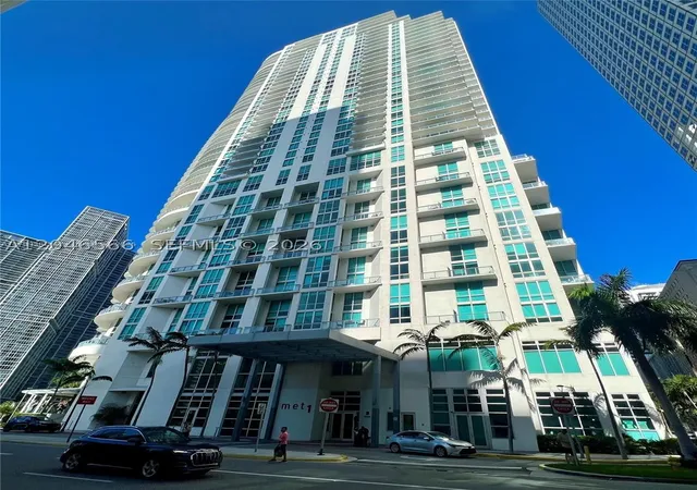 300-s-biscayne-blvd-t-2603-miami-fl-33131/hzid_0a0fd7b1