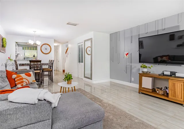 1450-nw-97th-ave-268-pembroke-pines-fl-33024/hzid_6b84d51a