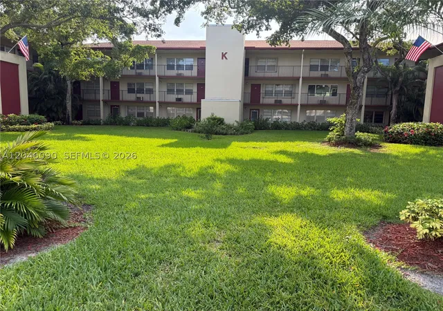 100-sw-132nd-way-101k-pembroke-pines-fl-33027/hzid_623da1c2