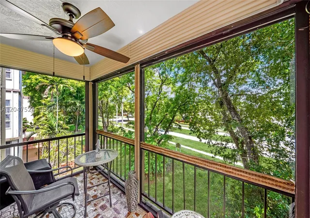 7000-nw-17th-st-303-plantation-fl-33313/hzid_e37d1728