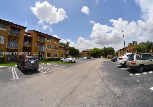15630-sw-80th-st-i-210-miami-fl-33193/hzid_74b2ca98