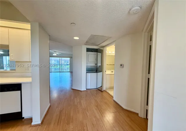 1351-sw-141st-ave-308g-pembroke-pines-fl-33027/hzid_fc3e254c