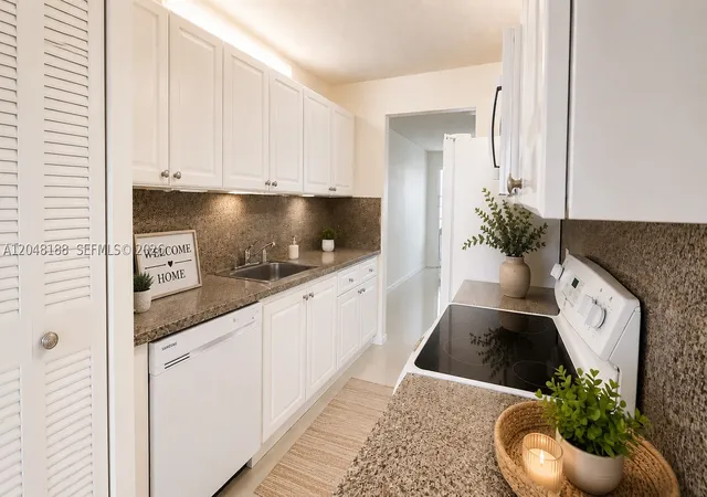 13000-sw-15th-ct-209u-pembroke-pines-fl-33027/hzid_158e771e