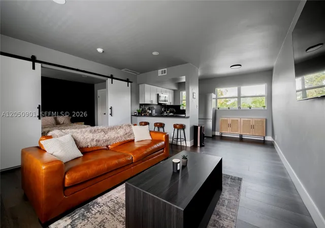 609-ne-13th-ave-302-fort-lauderdale-fl-33304/hzid_7347da73