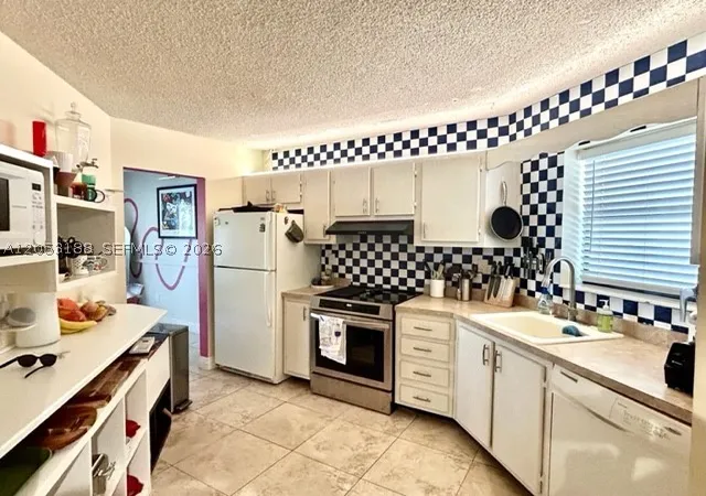 6555-w-broward-blvd-306-plantation-fl-33317/hzid_bbd2aa5a