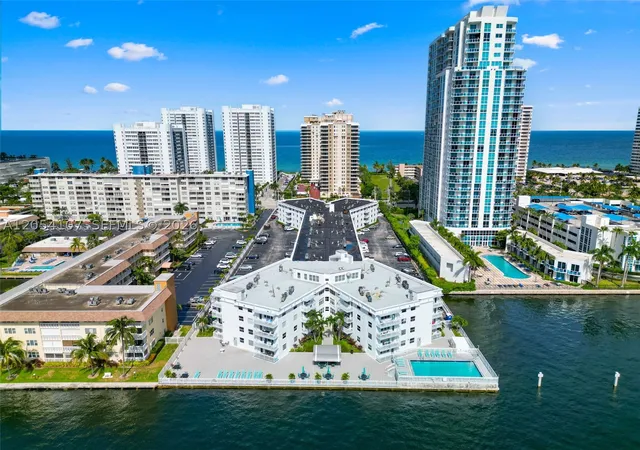 1913-s-ocean-dr-208-hallandale-beach-fl-33009/hzid_1b2c00dc