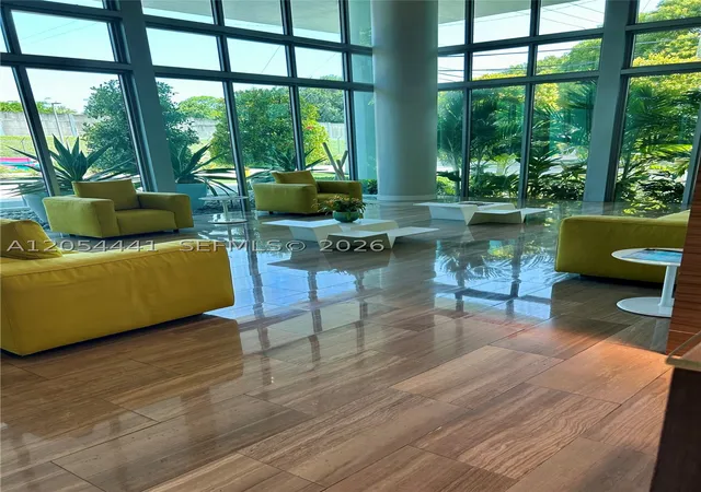 1600-sw-1st-ave-812-miami-fl-33129/hzid_d0082f24