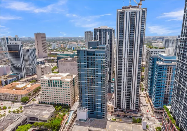121-ne-5th-st-3405-miami-fl-33132/hzid_a5aa2faa