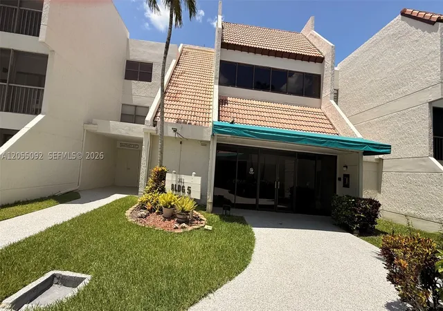 303-racquet-club-rd-206-weston-fl-33326/hzid_b25407b6