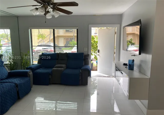 2570-w-67th-pl-12-2-hialeah-fl-33016/hzid_a18bc36d