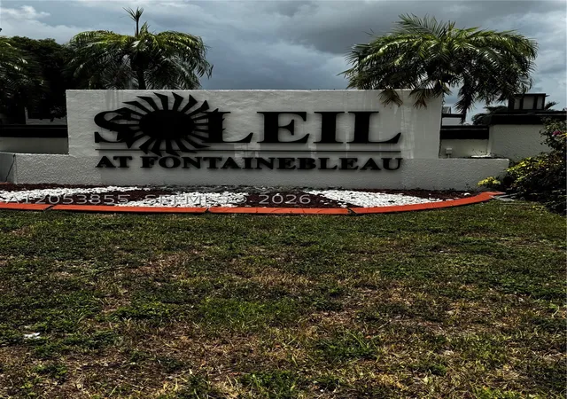 9731-fontainebleau-blvd-f214-miami-fl-33172/hzid_0dc70c14