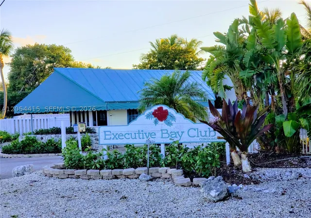 87200-overseas-hwy-e4-plantation-key-fl-33036/hzid_d625380d