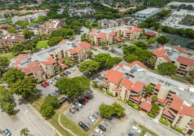 8860-sw-123rd-ct-k308-miami-fl-33186/hzid_41120d32