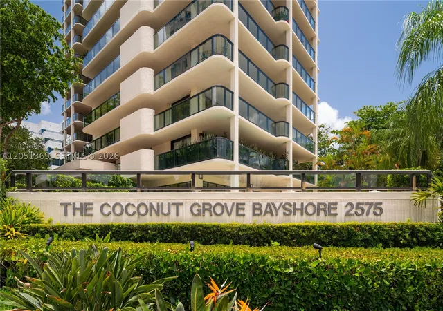 2575-s-bayshore-dr-5b-coconut-grove-fl-33133/hzid_f936b6e2