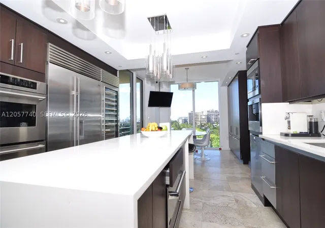 430-grand-bay-dr-708-key-biscayne-fl-33149/hzid_883bb8bf