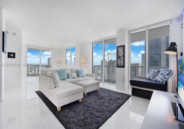 253-ne-2nd-st-3302-miami-fl-33132/hzid_837461d6