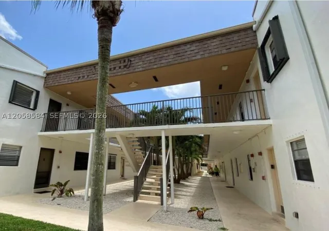 8261-sw-128-st-211-pinecrest-fl-33156/hzid_ed6bf103