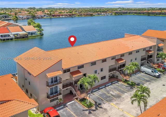 5530-w-26th-ct-102-hialeah-fl-33016/hzid_9e9ab1c3