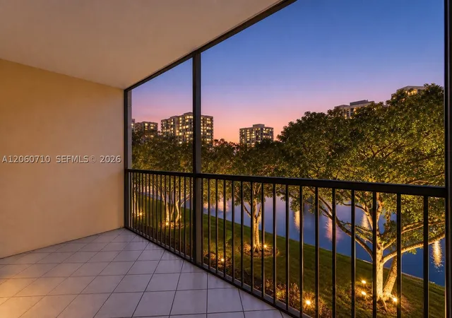 750-sw-138th-ave-304f-pembroke-pines-fl-33027/hzid_b5232f71