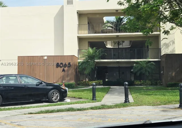 8065-sw-107th-ave-301-miami-fl-33173/hzid_e17539d5