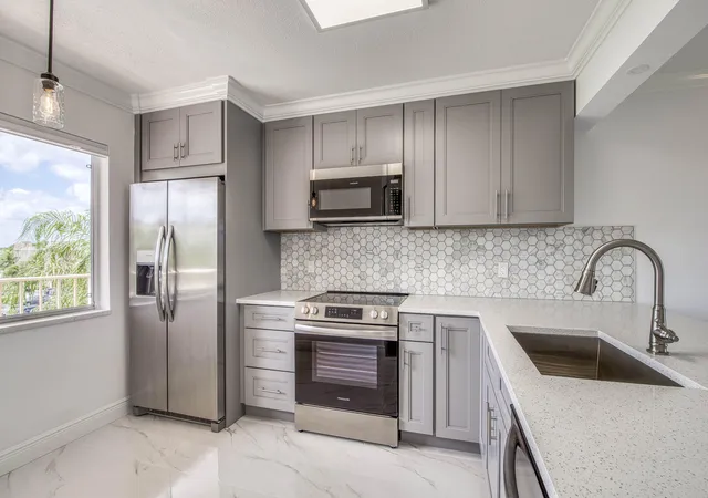 6795-huntington-ln-406-delray-beach-fl-33446/hzid_7aab1612