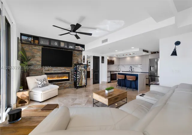 110-n-federal-hwy-1118-fort-lauderdale-fl-33301/hzid_1b6df88c