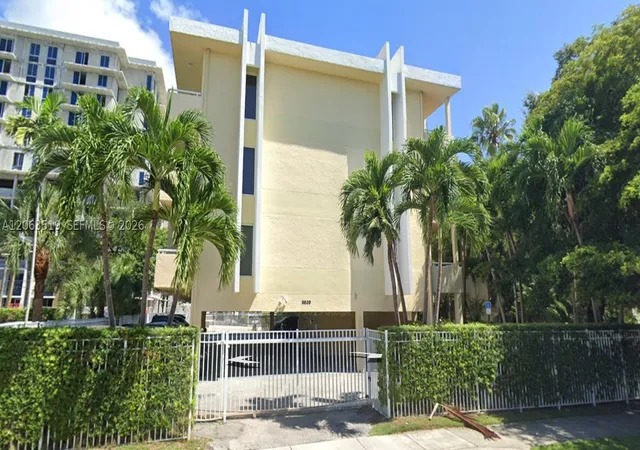 5839-sw-74th-ter-201-south-miami-fl-33143/hzid_a732a3a3