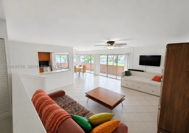 4850-sw-63rd-ter-413-davie-fl-33314/hzid_1f94e318