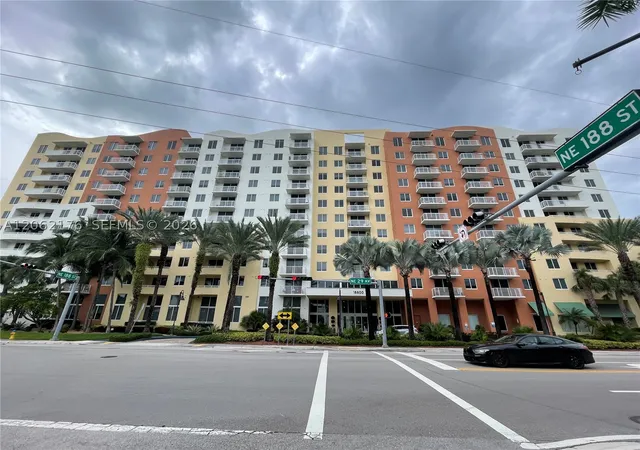 18800-ne-29th-ave-418-aventura-fl-33180/hzid_194173c9