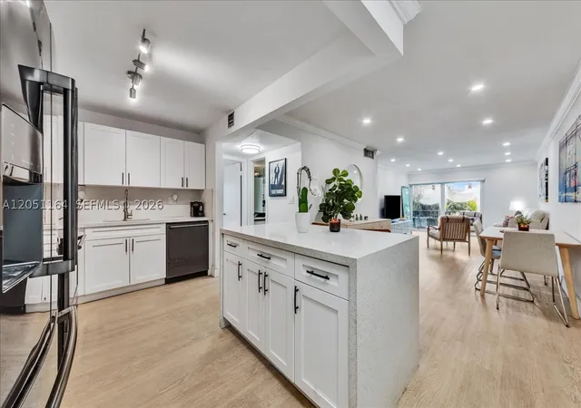 9225-sw-87th-ave-a12-miami-fl-33176/hzid_2b6ad006