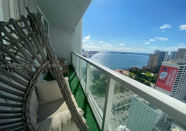 244-biscayne-blvd-3707-miami-fl-33132/hzid_5ee75a49