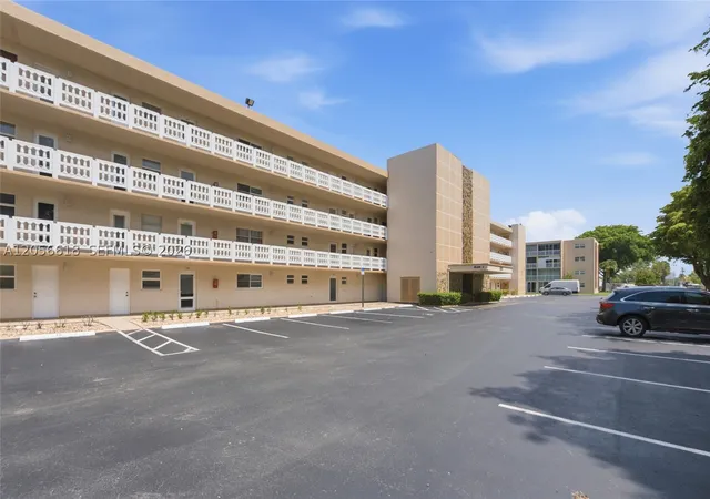 1025-se-2nd-ave-406-dania-beach-fl-33004/hzid_bc0b353e
