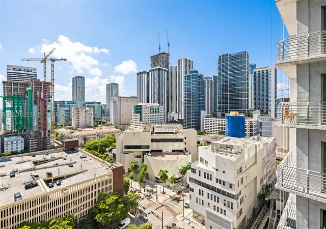 227-ne-2nd-st-1807-miami-fl-33132/hzid_218f335a