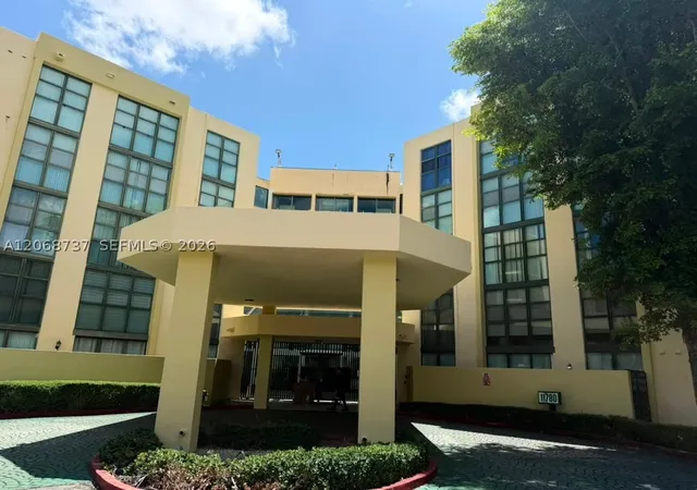 11780-sw-18th-st-215-2-miami-fl-33175/hzid_c5c32714