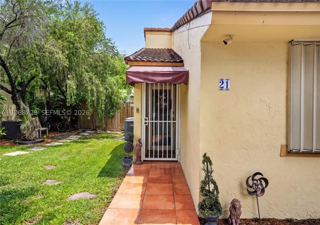 2050-sw-122nd-ave-21-miami-fl-33175/hzid_065ea227