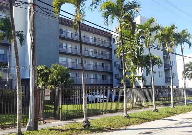 900-sw-84th-ave-301e-miami-fl-33144/hzid_537f9150