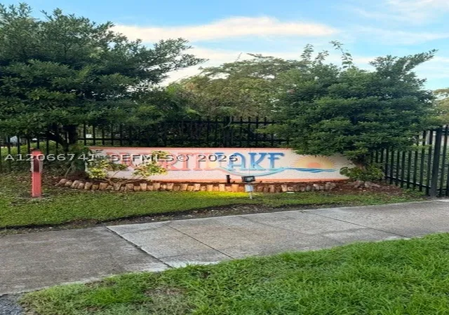 780-ne-199th-st-207e-miami-fl-33179/hzid_868dead4