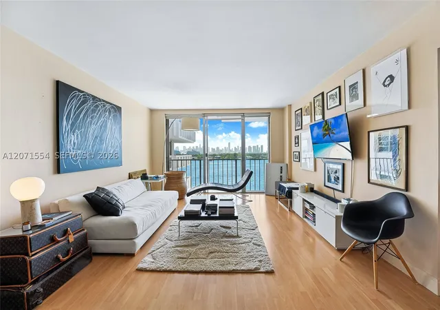 800-west-ave-917-miami-beach-fl-33139/hzid_4ffa3263